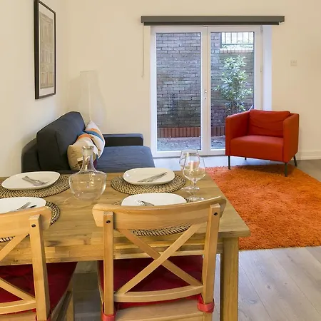 Stylish One Bed Apartment With Private Garden * Δουβλίνο