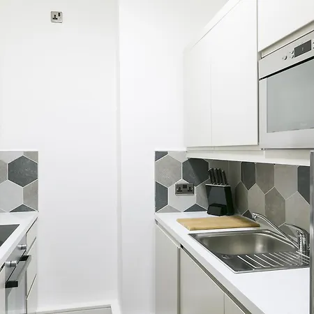 Stylish One Bed Apartment With Private Garden Δουβλίνο